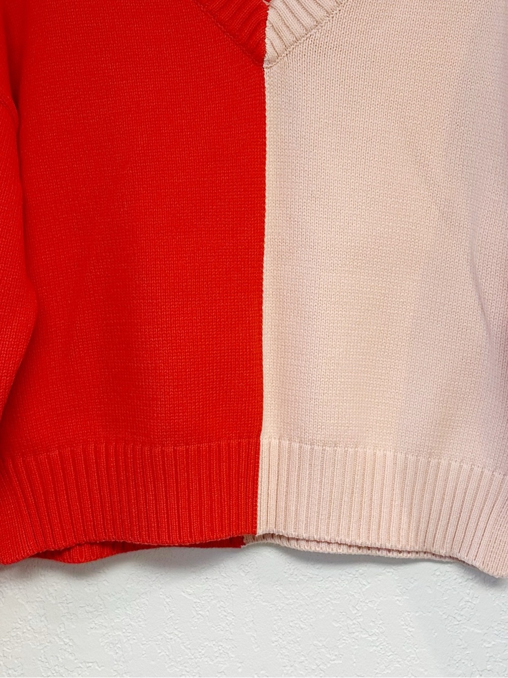 Kerri Rosenthal XOKR Color Blocked Sunburst V-neck Sweater XSmall - Picture 7 of 13